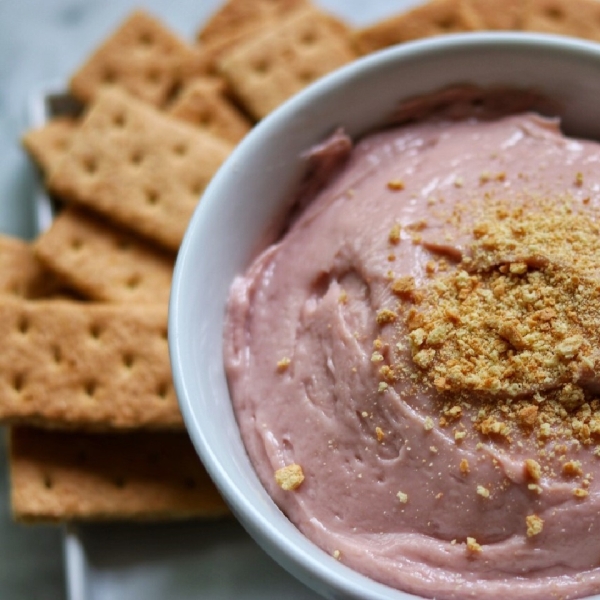 Ruby Chocolate Cheesecake Dip