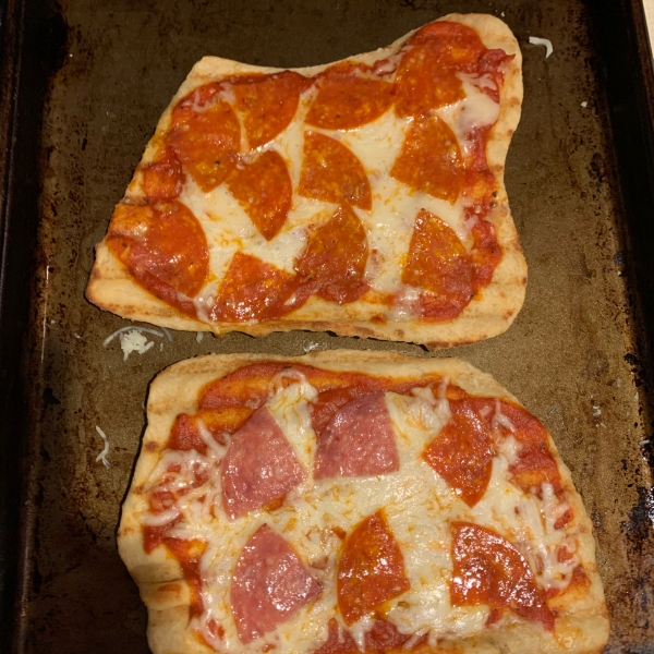 Grilled Pizza