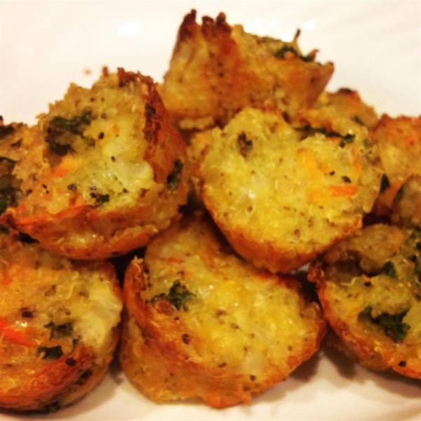 Cheesy Veggie-Quinoa Bites