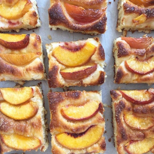 Baltimore Peach Cake