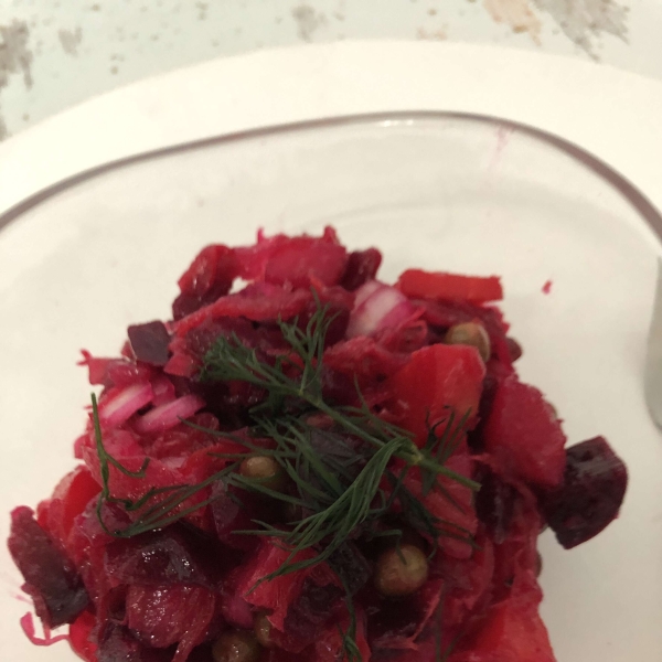 Ukrainian Salat Vinaigrette (Beet Salad)