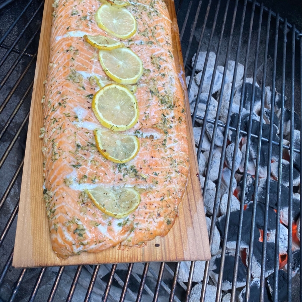 Cedar Plank-Grilled Salmon with Garlic, Lemon and Dill