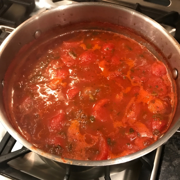 Tomato Soup with Spinach and Tortellini