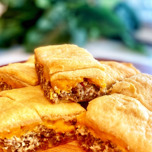 Crescent Roll Breakfast Casserole