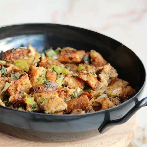 Gluten-Free Bomb-Diggity Stuffing