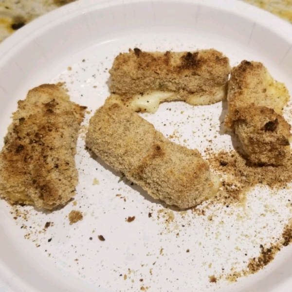Light and Baked Mozzarella Sticks