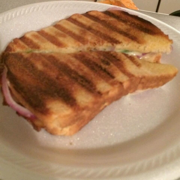 Bacon, Avocado, and Pepperjack Grilled Cheese Sandwich