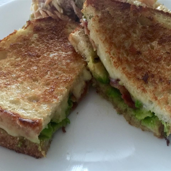 Bacon, Avocado, and Pepperjack Grilled Cheese Sandwich
