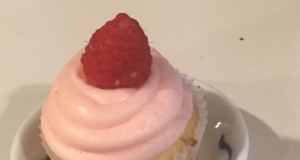 Raspberry Lemonade Cupcakes