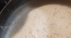 Mom's Country White Gravy