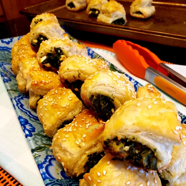 Spinach Rolls with Puff Pastry