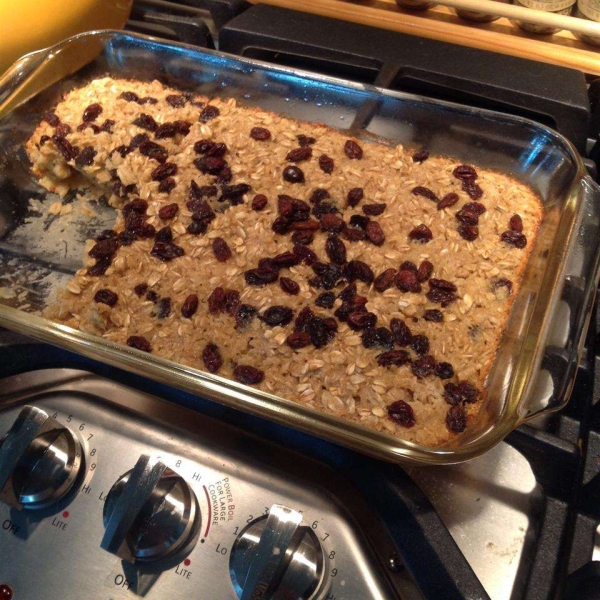 Applesauce Baked Oatmeal