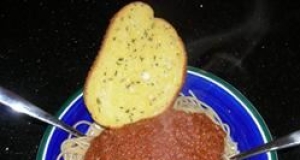 Grandma's Meat Sauce
