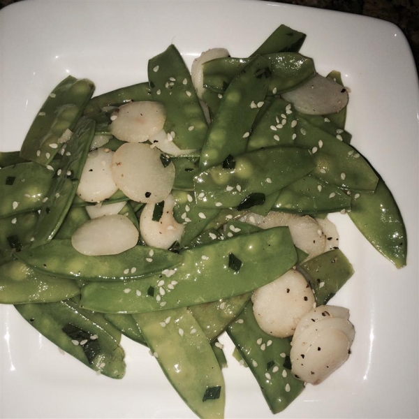 Snow Peas with Water Chestnuts