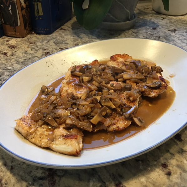 Pan-Seared Chicken Breasts with Shallots