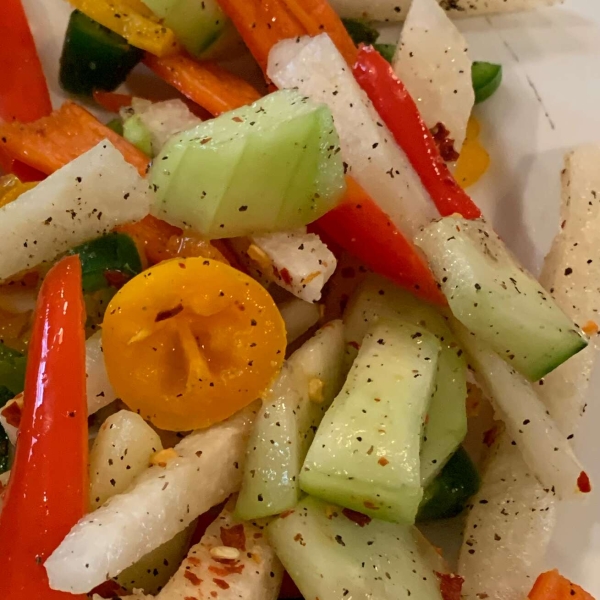 Refreshing Sweet and Spicy Jicama Salad (Vegan)
