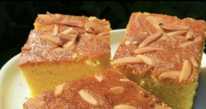 Semolina Turmeric Cake (Sfoof)