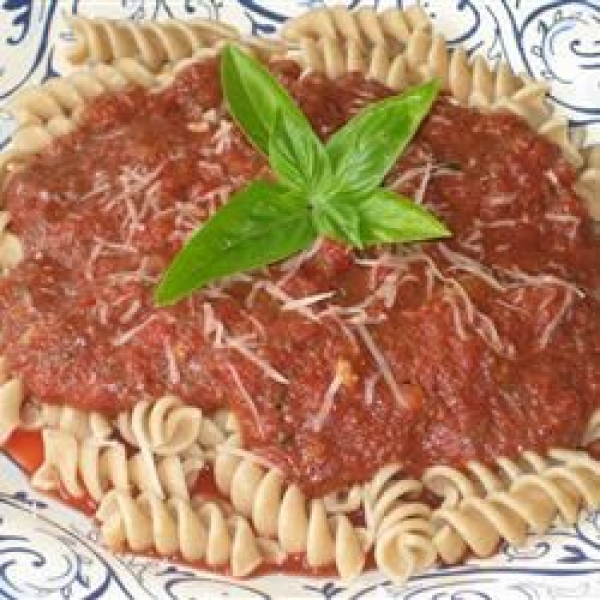 Easy Fusilli with Tomato Pesto Sauce