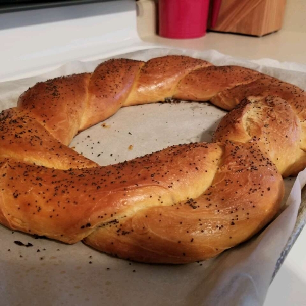 Onion Poppy Seed Ring