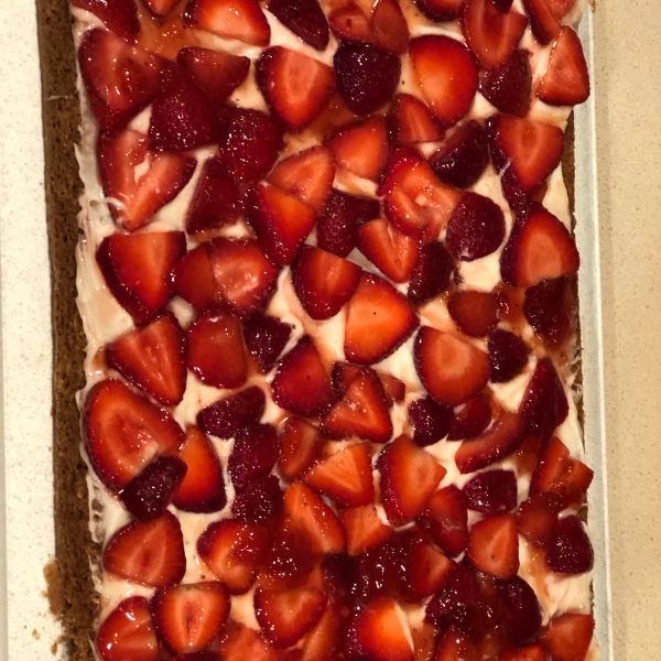 PHILADELPHIA® Fruit Pizza