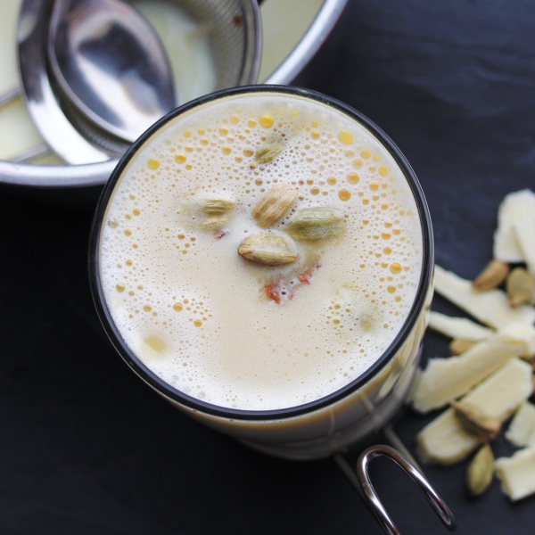 White Hot Chocolate with Cardamom