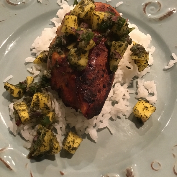 Spicy Grilled Chicken with Mango Salsa