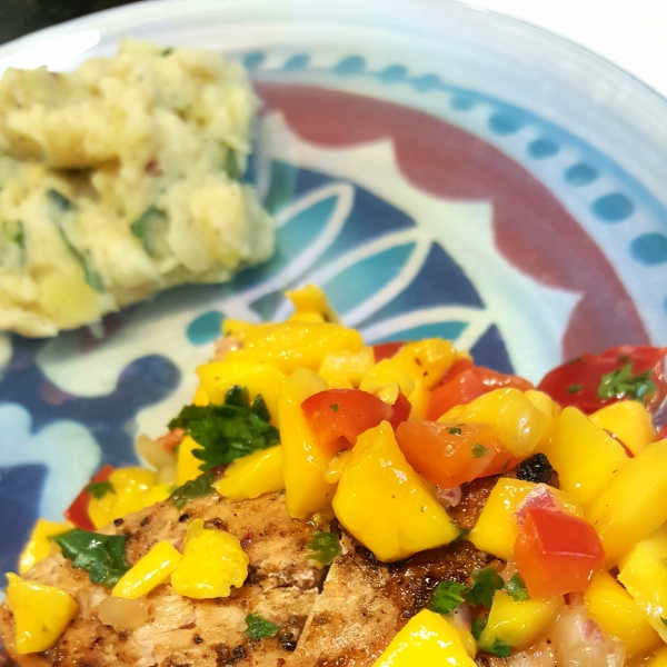 Spicy Grilled Chicken with Mango Salsa