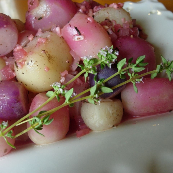 Radishes Simmered with Thyme