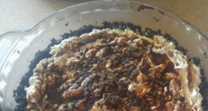 Peanut Butter and Fudge Swirl Pie