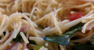 Summer Fresh Pasta with Tomatoes and Prosciutto