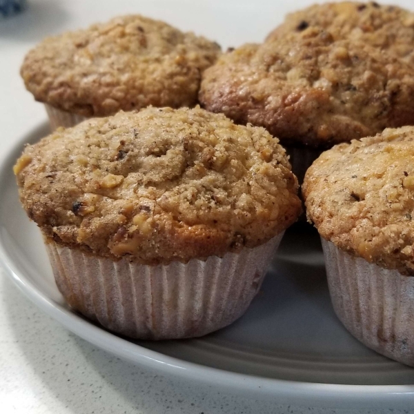 Jumbo Apple-Walnut Muffins