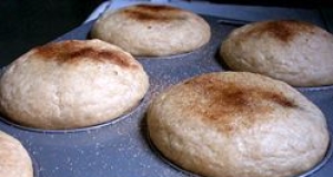 Old-Fashioned Sally Lunn Muffins