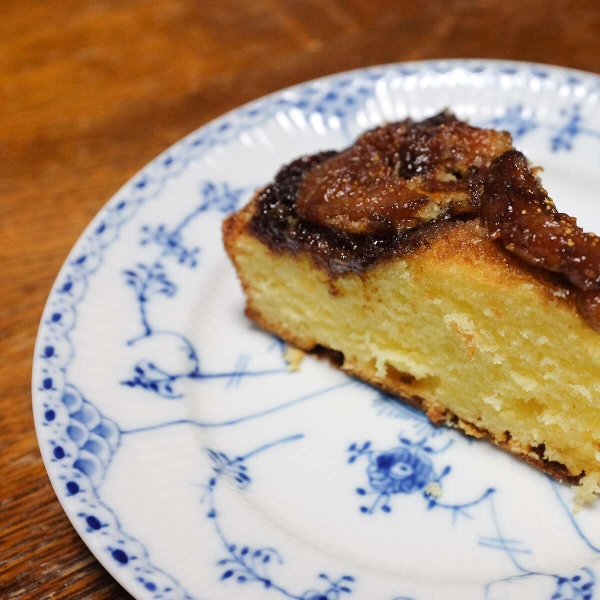 Glazed Fig Cake