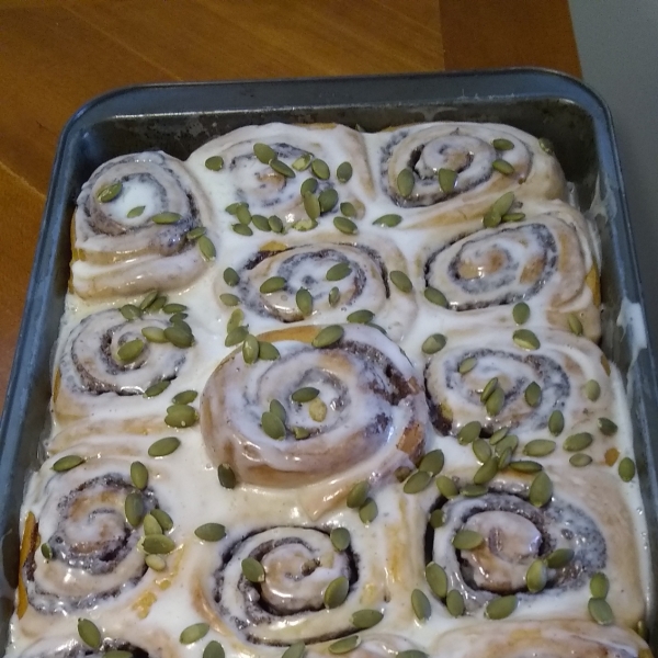 Chef John's Pumpkin Cinnamon Rolls
