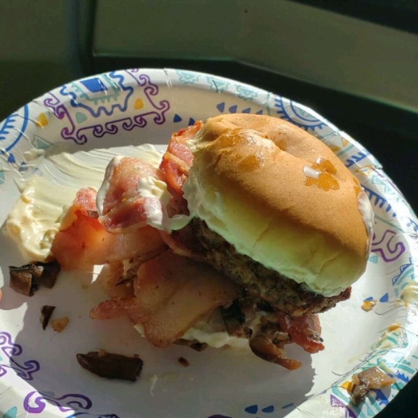Bacon-Mushroom-Swiss Burger