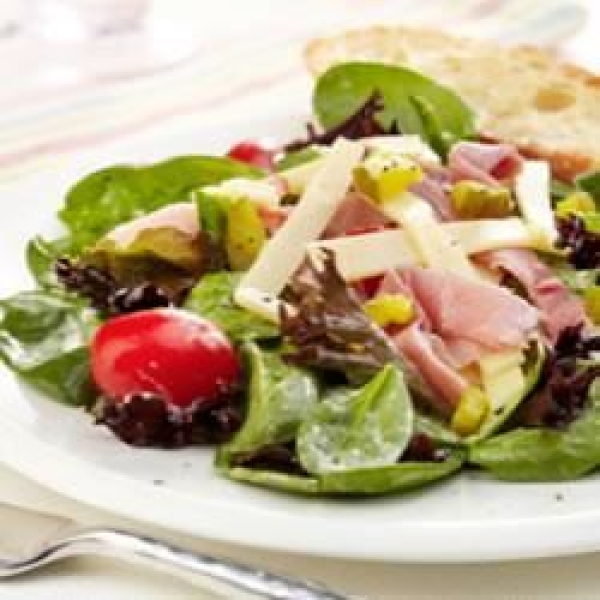 Ham, Garden Vegetable and Spring Mix Salad with Swiss Cheese