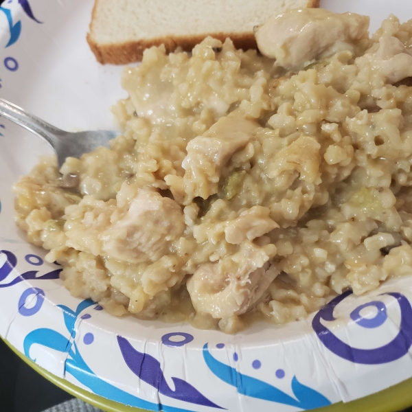 Mamaw's Chicken and Rice Casserole