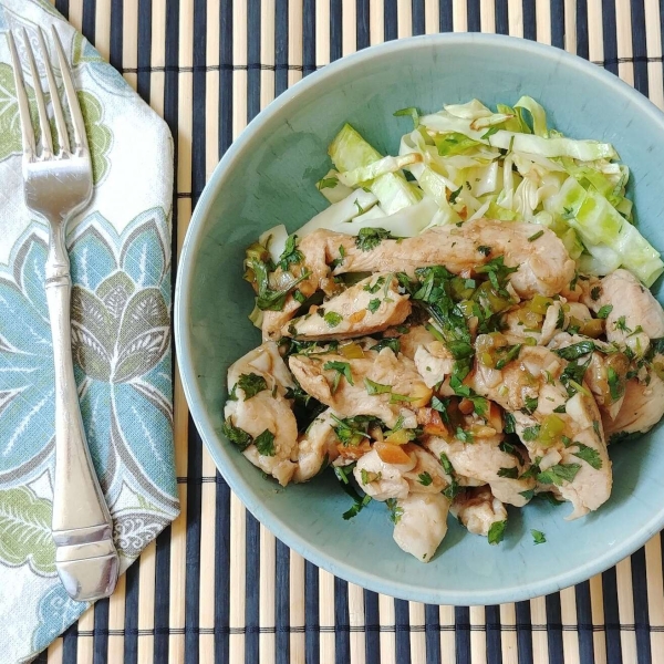 Cilantro Chicken with Peanuts