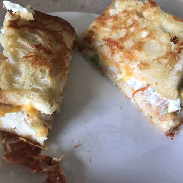 Jalapeño Popper Grilled Cheese Sandwich