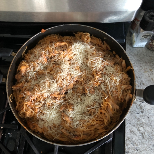 Simple Spaghetti with Chicken, Parmesan and Mozzarella