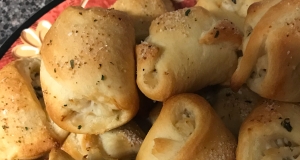 Garlic Chicken Puffs