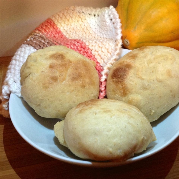 Oatmeal Rolls with Honey Butter