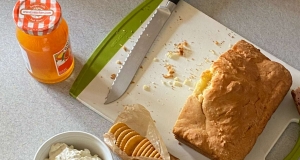 Creamy Horseradish Garlic Spread