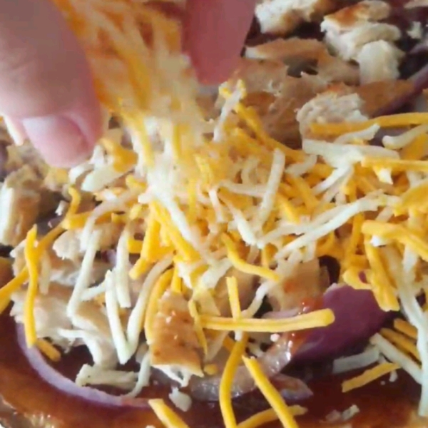 Quick and Easy BBQ Chicken Pizza