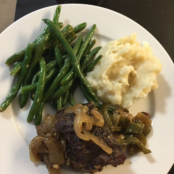 Smothered Beef Short Ribs