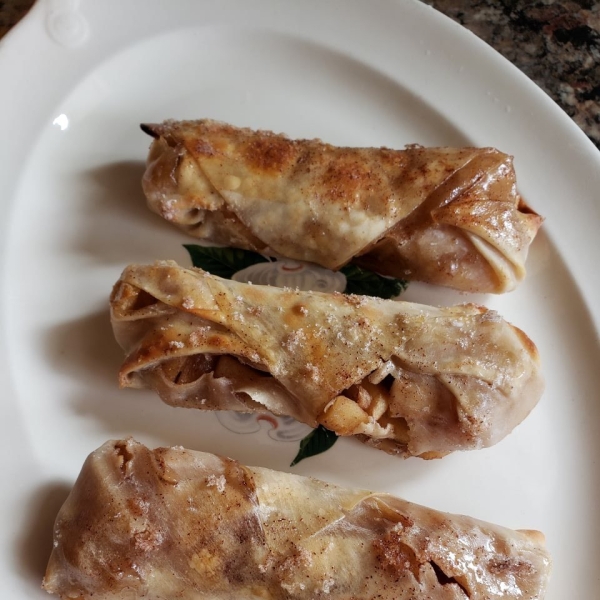 Air Fryer Apple Pie Egg Rolls