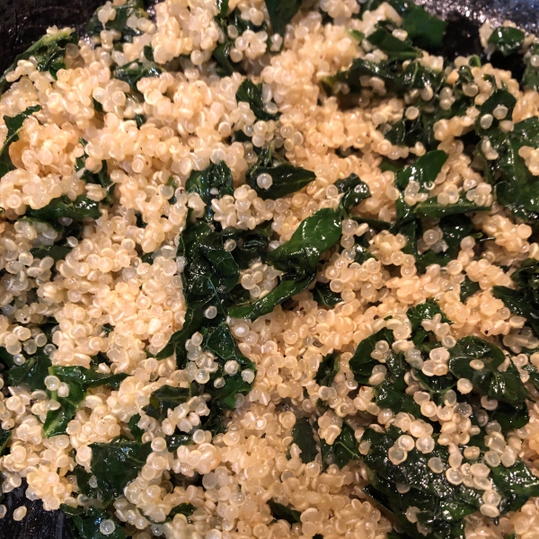 Garlic Kale Quinoa