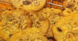 Hilda's Icebox Cookies