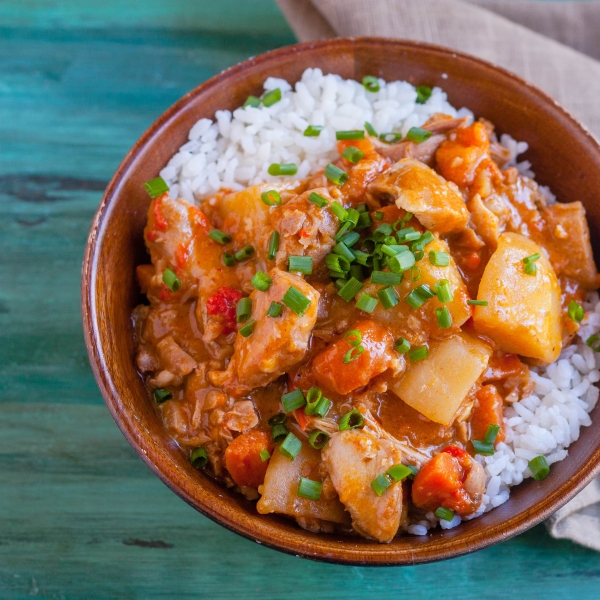 Slow Cooker Chicken Massaman Curry