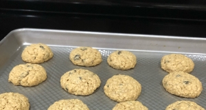 Vanishing Oatmeal Raisin Cookies